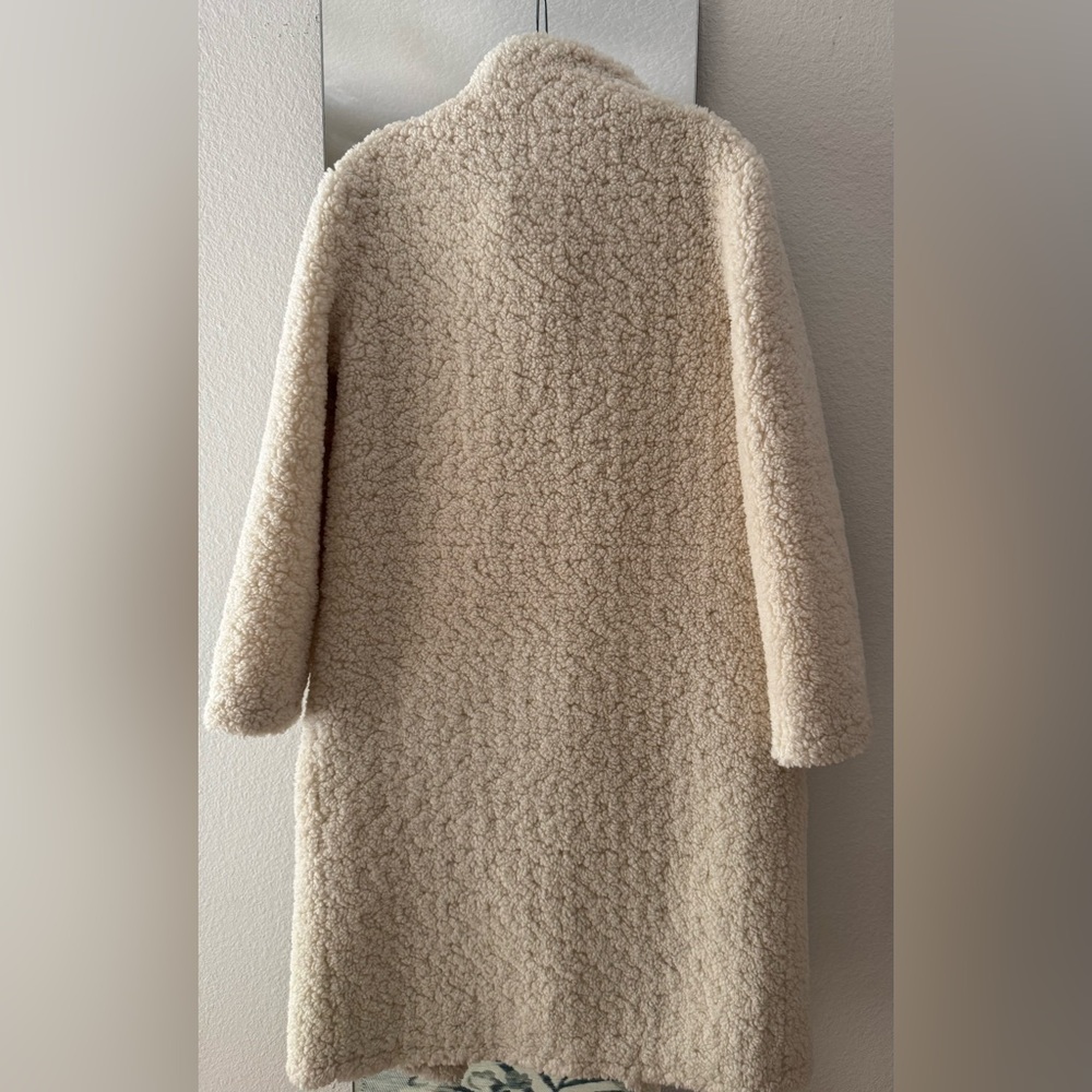 Reformation Off-White Teddy Coat - Picture 5 of 7